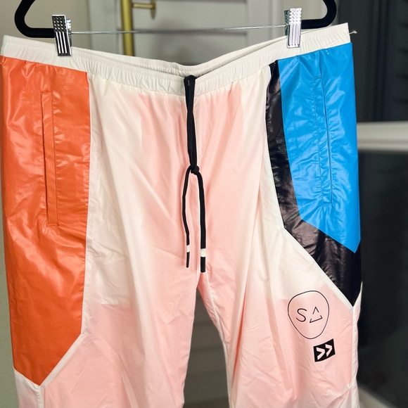 Mens designer activewear tech pants - Picture 5 of 17